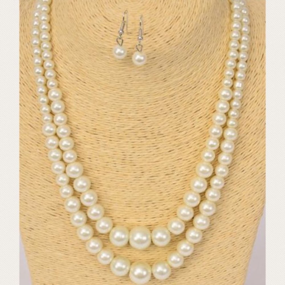 8 to 14 mm Glass White Pearl Necklace Earrings Set